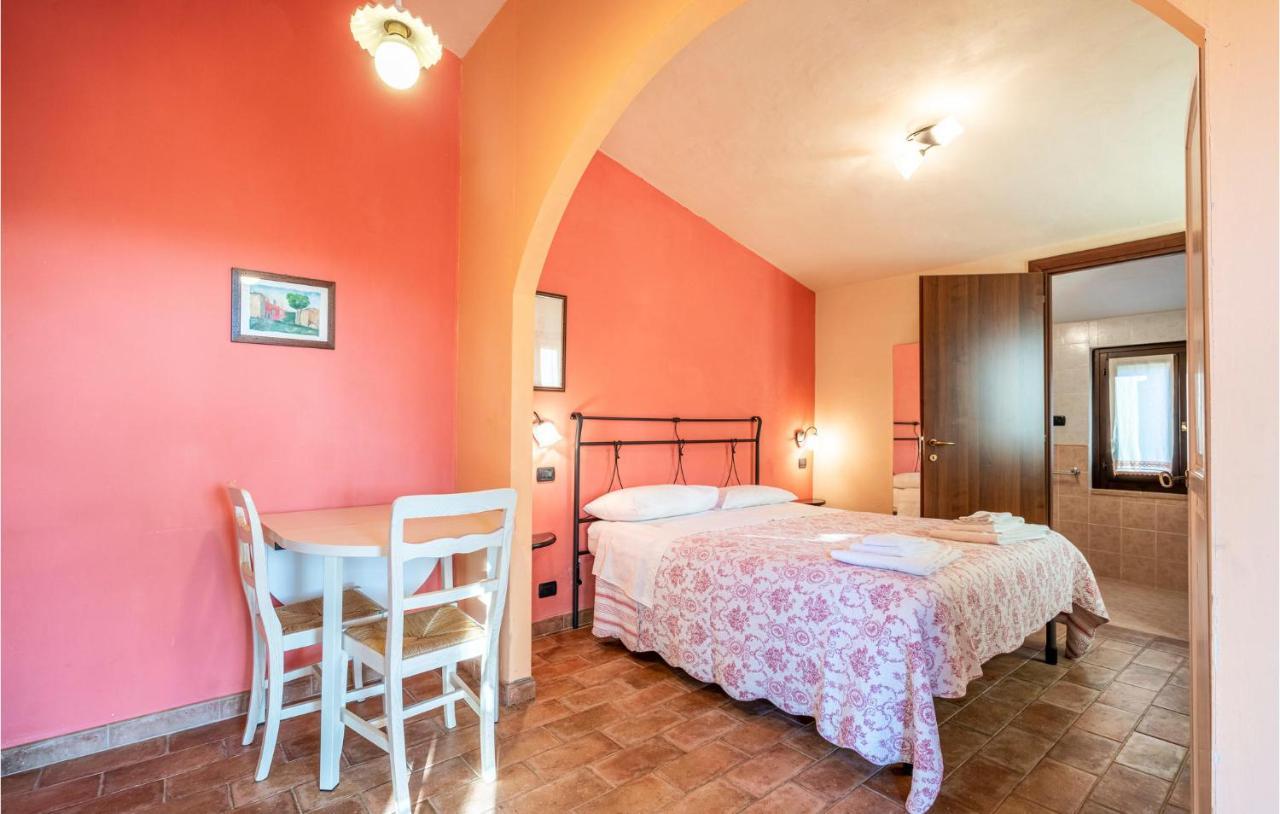 Cozy Home In San Giovanni With Wifi Montefiore dellʼAso Exteriér fotografie